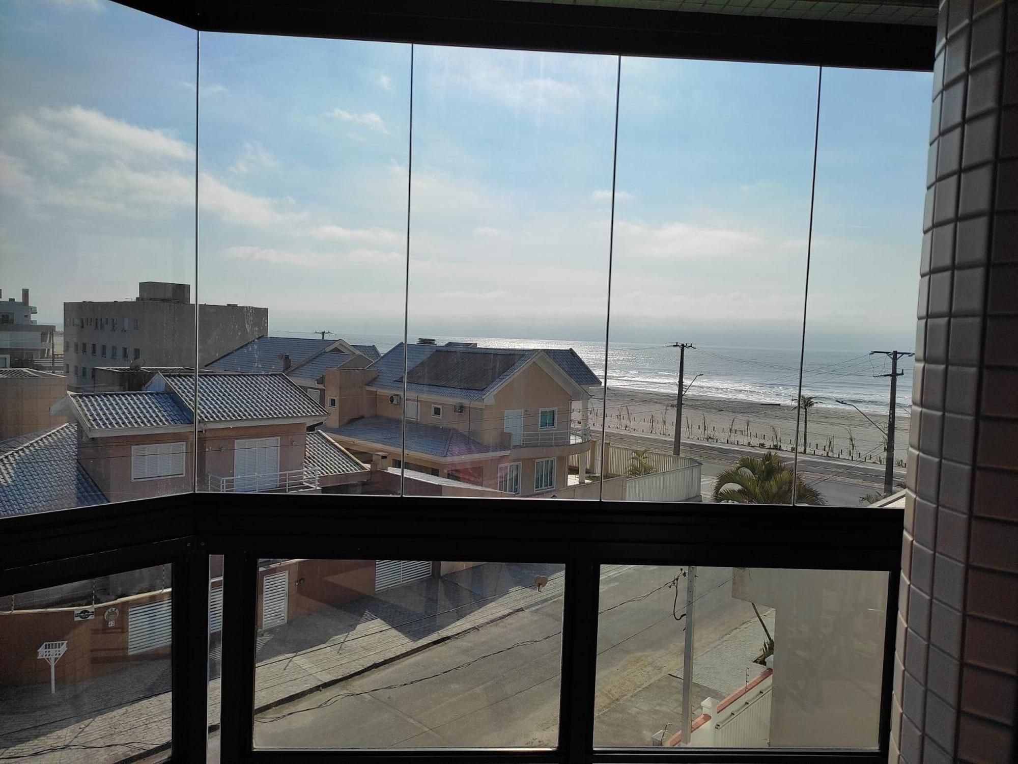 Lindo Apartamento Com Vista Para O Mar Matinhos Kültér fotó